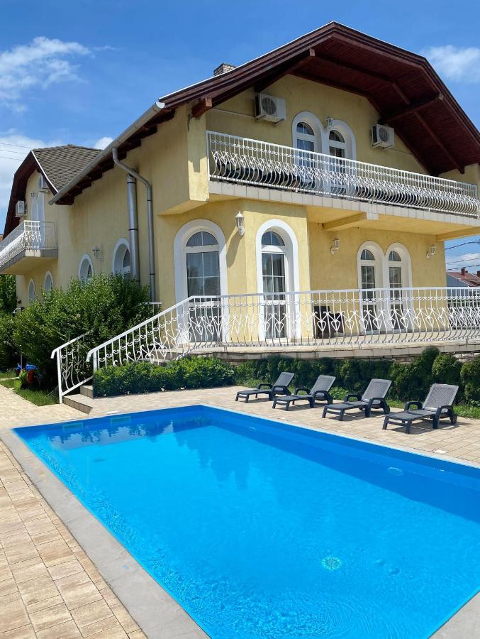 Royal Villa Balatonfured Ngoại thất bức ảnh