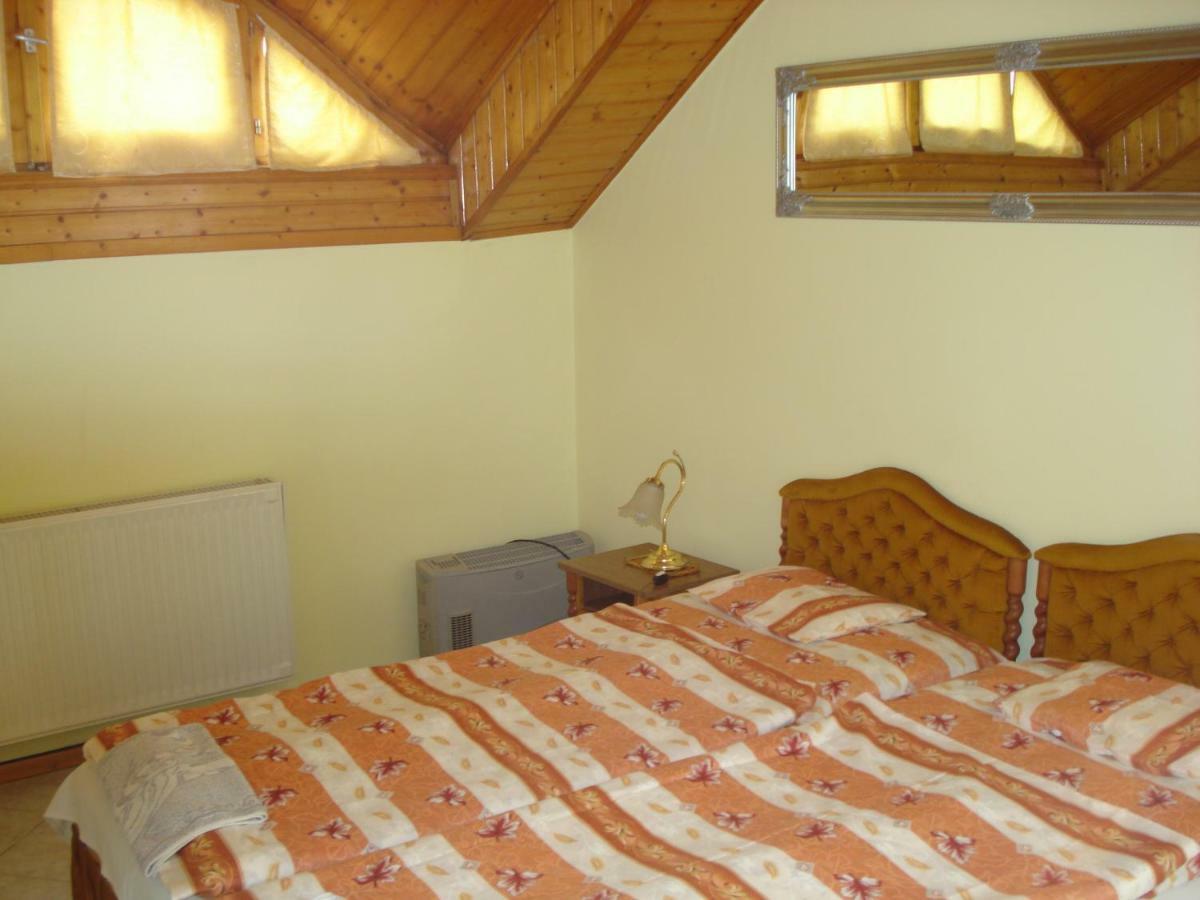 Royal Villa Balatonfured Ngoại thất bức ảnh